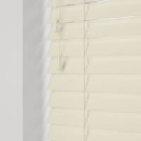 Gloss creme venetian blinds