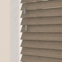 urban-oak venetian blinds